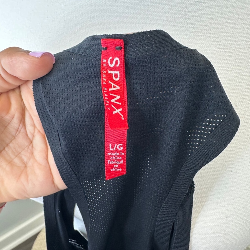 Spanx Black Tank size Large - Picture 4 of 6